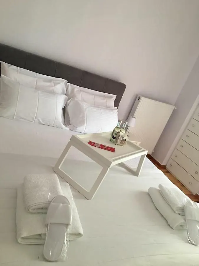Grey Suite Filoxenia Thessaloniki Apartment